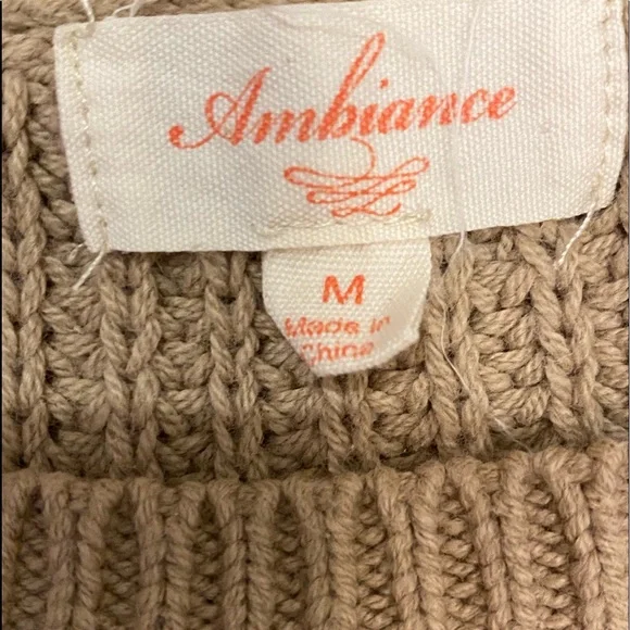 3 piece bundle women’s sweaters - Picture 5 of 6